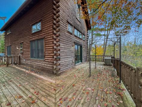 17 Klimavicz Road Dover-foxcroft ME 04426