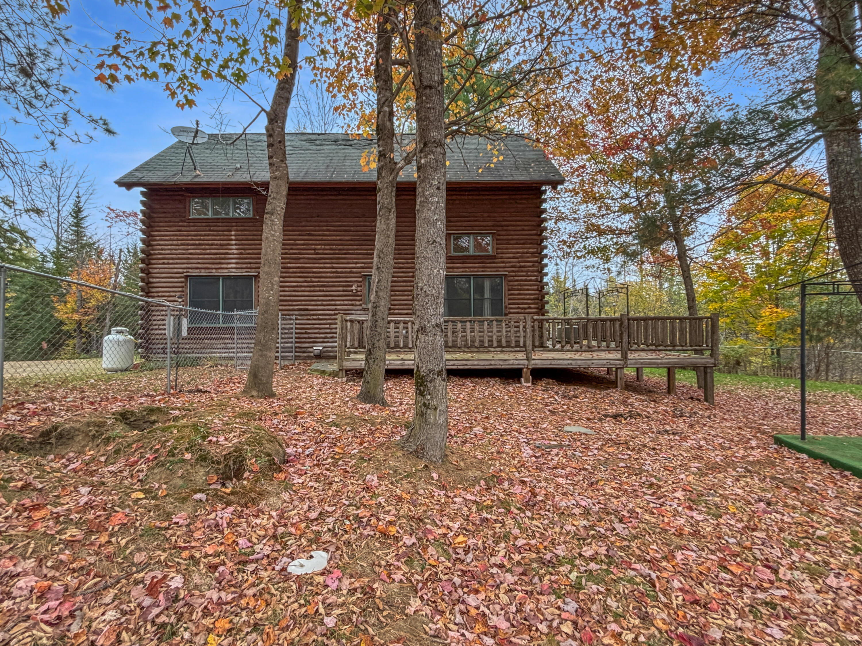 17 Klimavicz Road Dover-foxcroft ME 04426