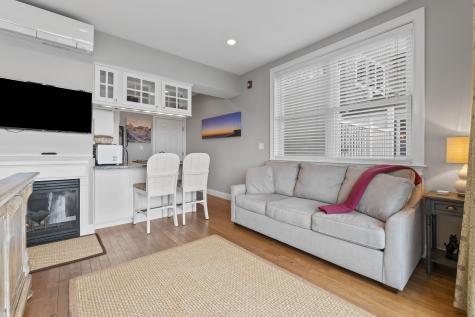 115 Perkins Cove Road Ogunquit ME 03907