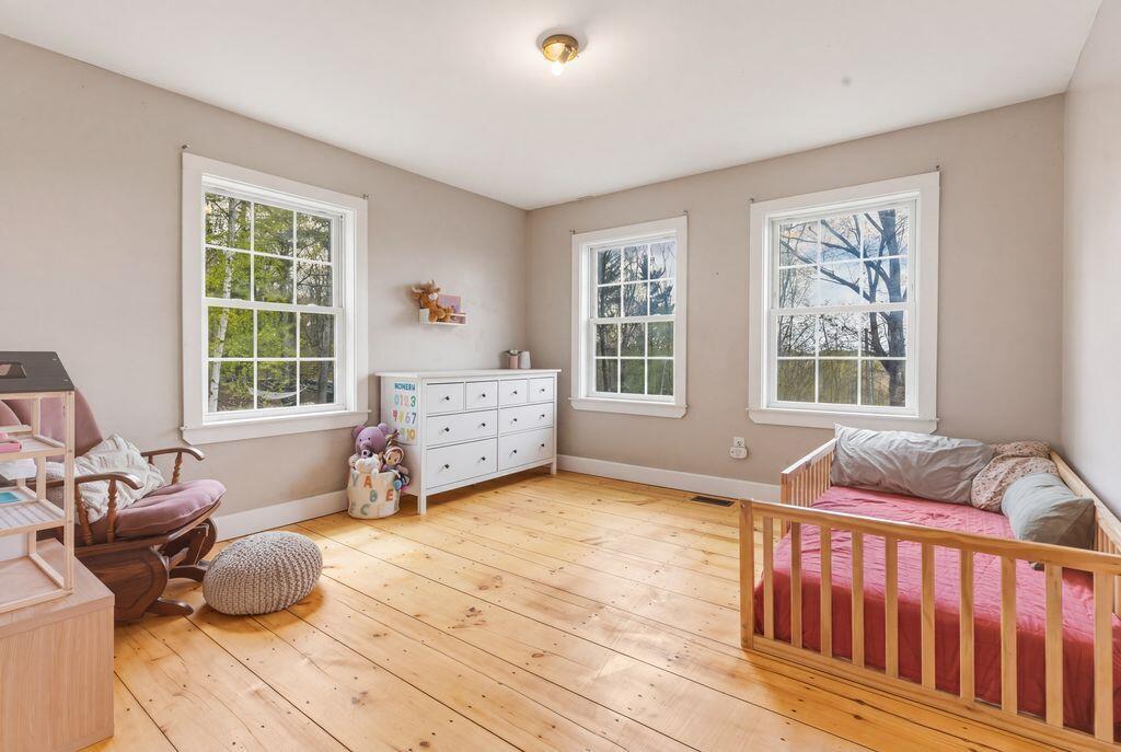 15 Waldron Drive Limerick ME 04048
