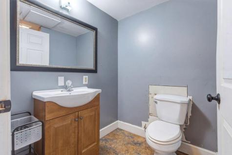 15 Waldron Drive Limerick ME 04048