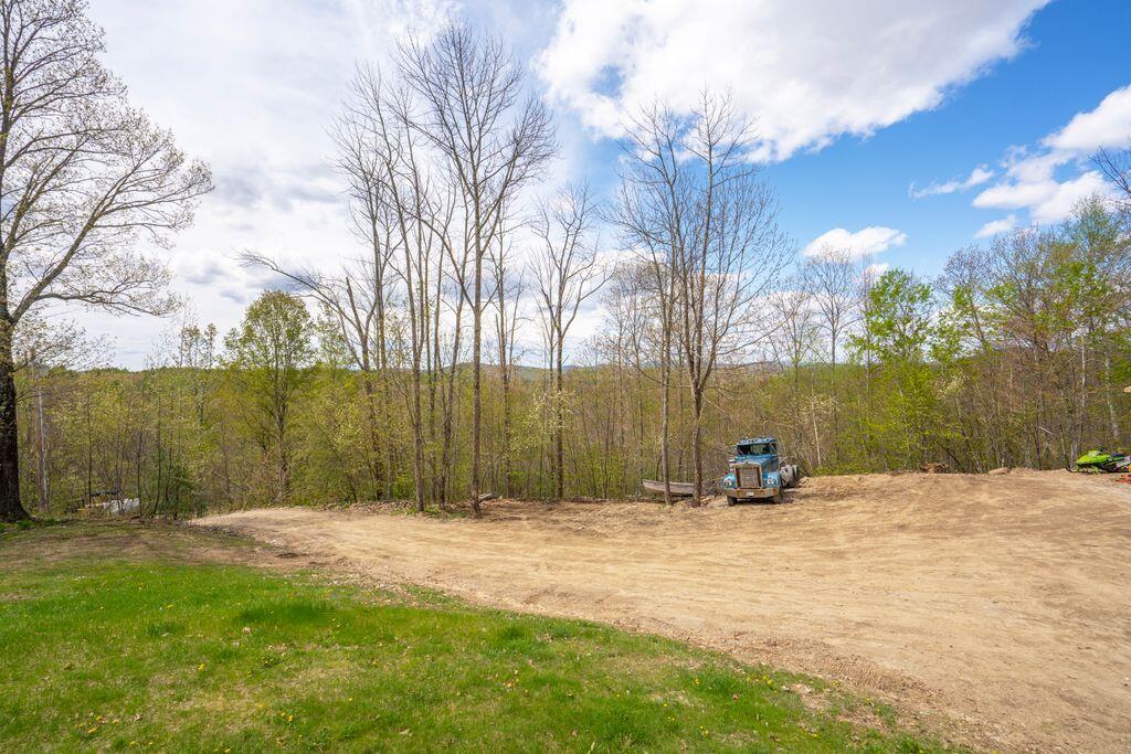 15 Waldron Drive Limerick ME 04048