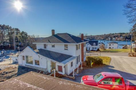 35 Howard Street Boothbay Harbor ME 04538