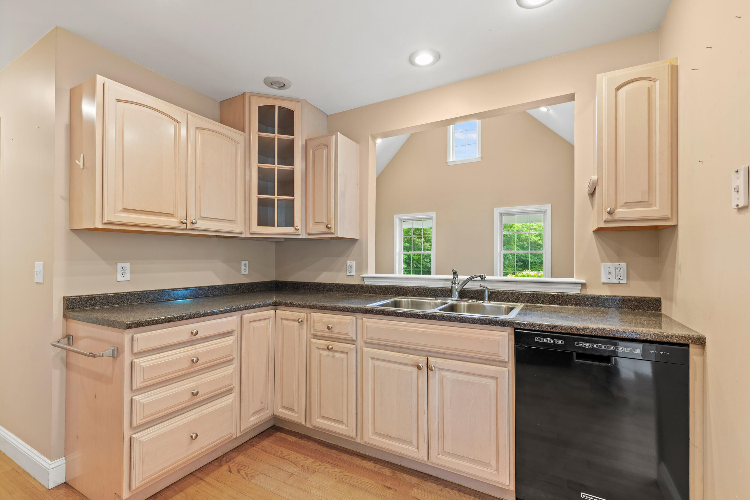 21 Riverside Drive Alfred ME 04002