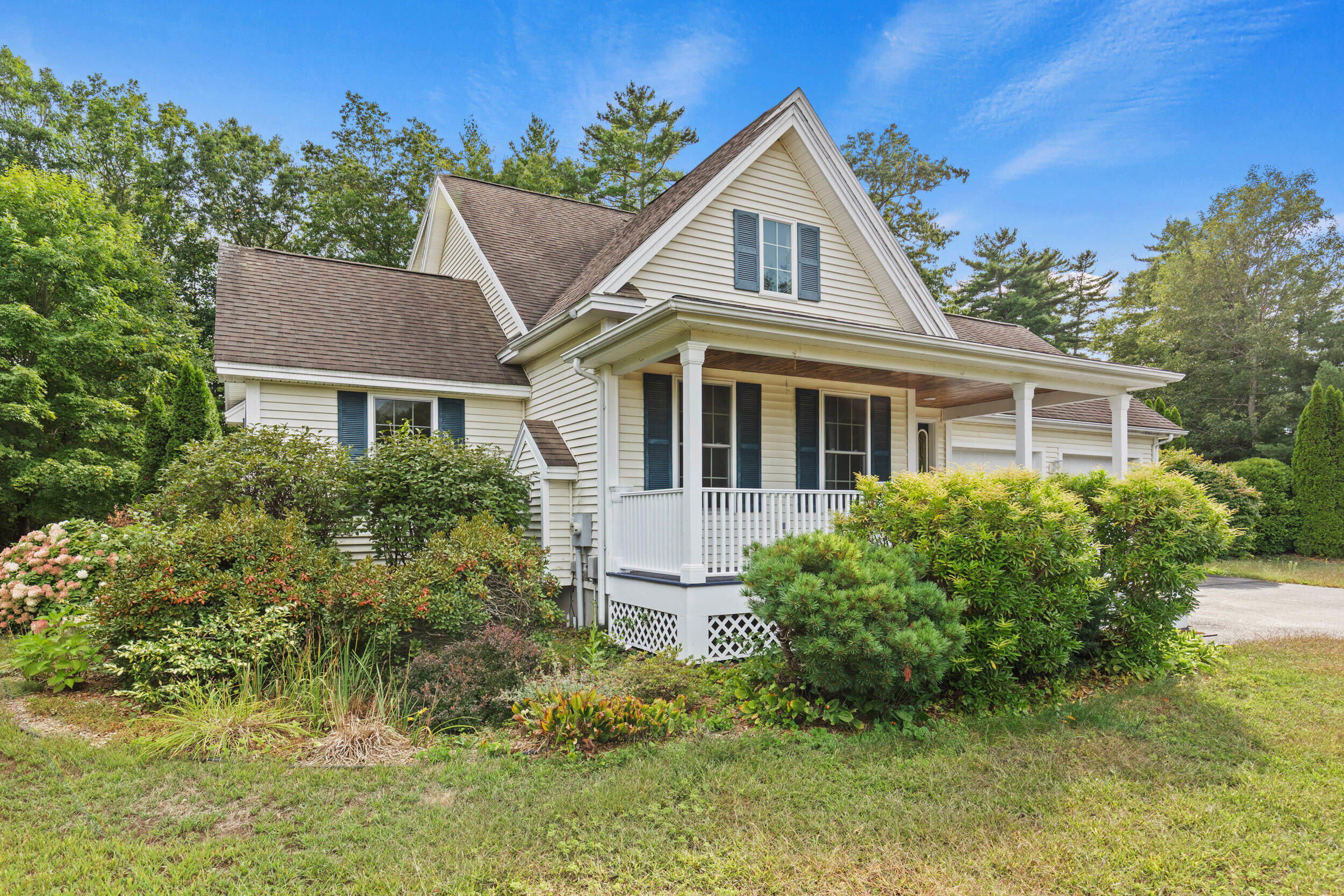 21 Riverside Drive Alfred ME 04002