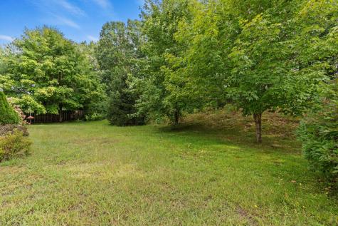 21 Riverside Drive Alfred ME 04002