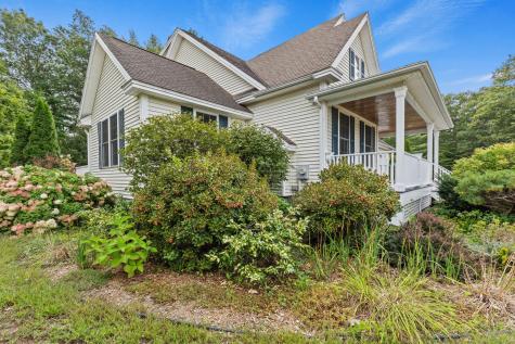 21 Riverside Drive Alfred ME 04002