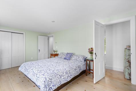 15 Doshen Place Penobscot ME 04476