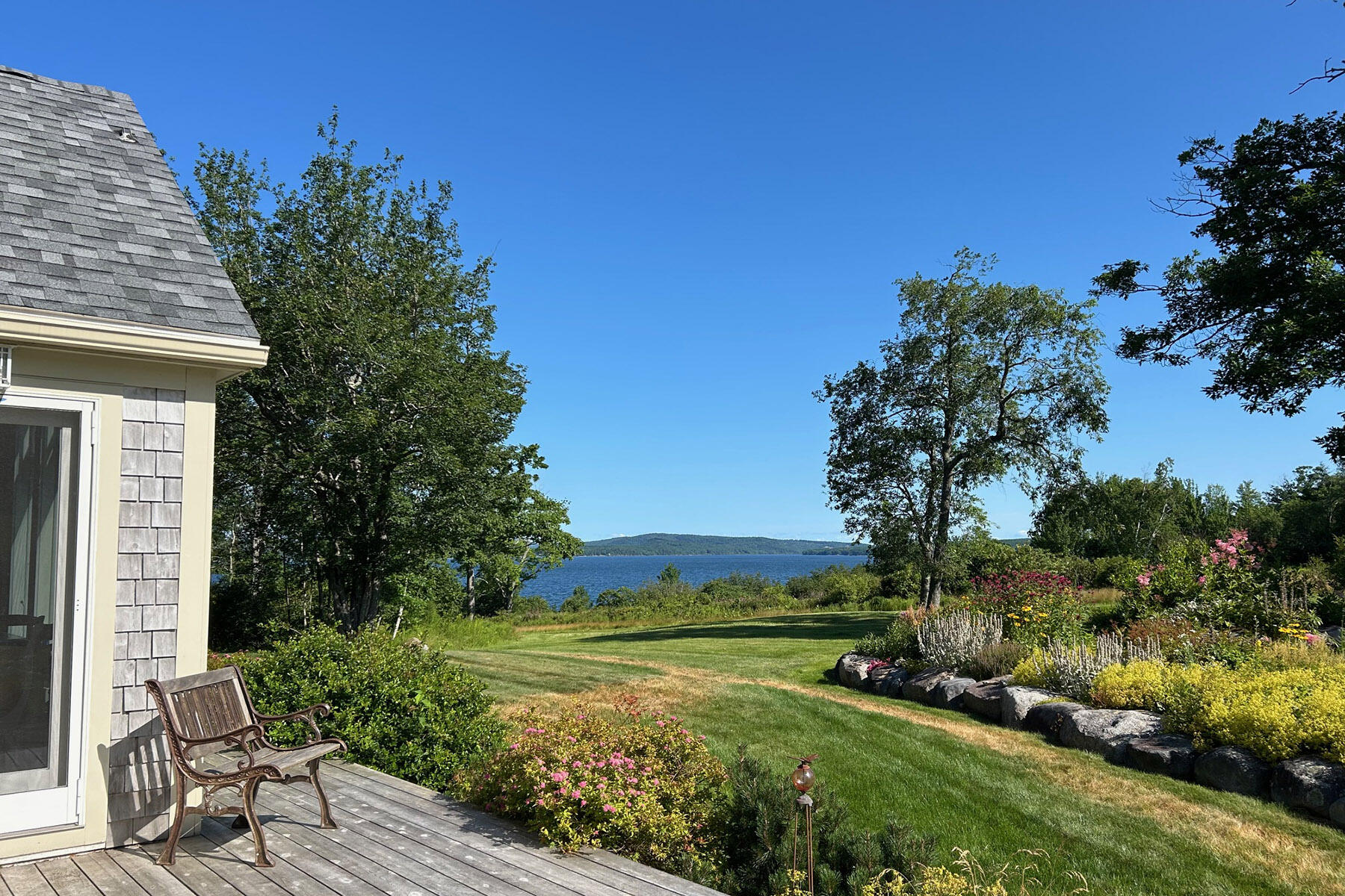 15 Doshen Place Penobscot ME 04476