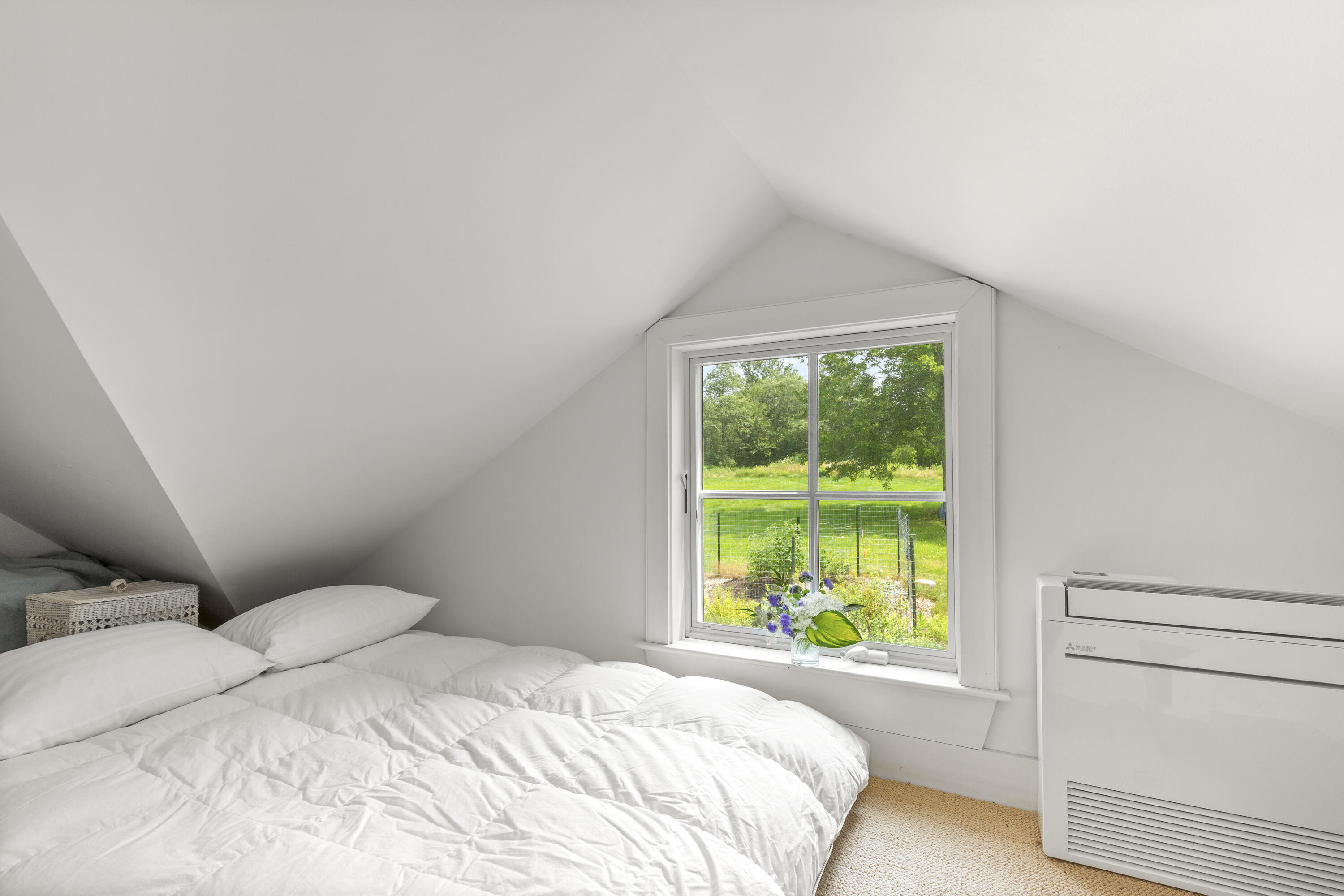 15 Doshen Place Penobscot ME 04476