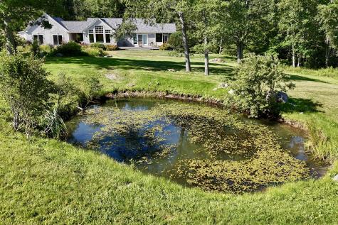 15 Doshen Place Penobscot ME 04476