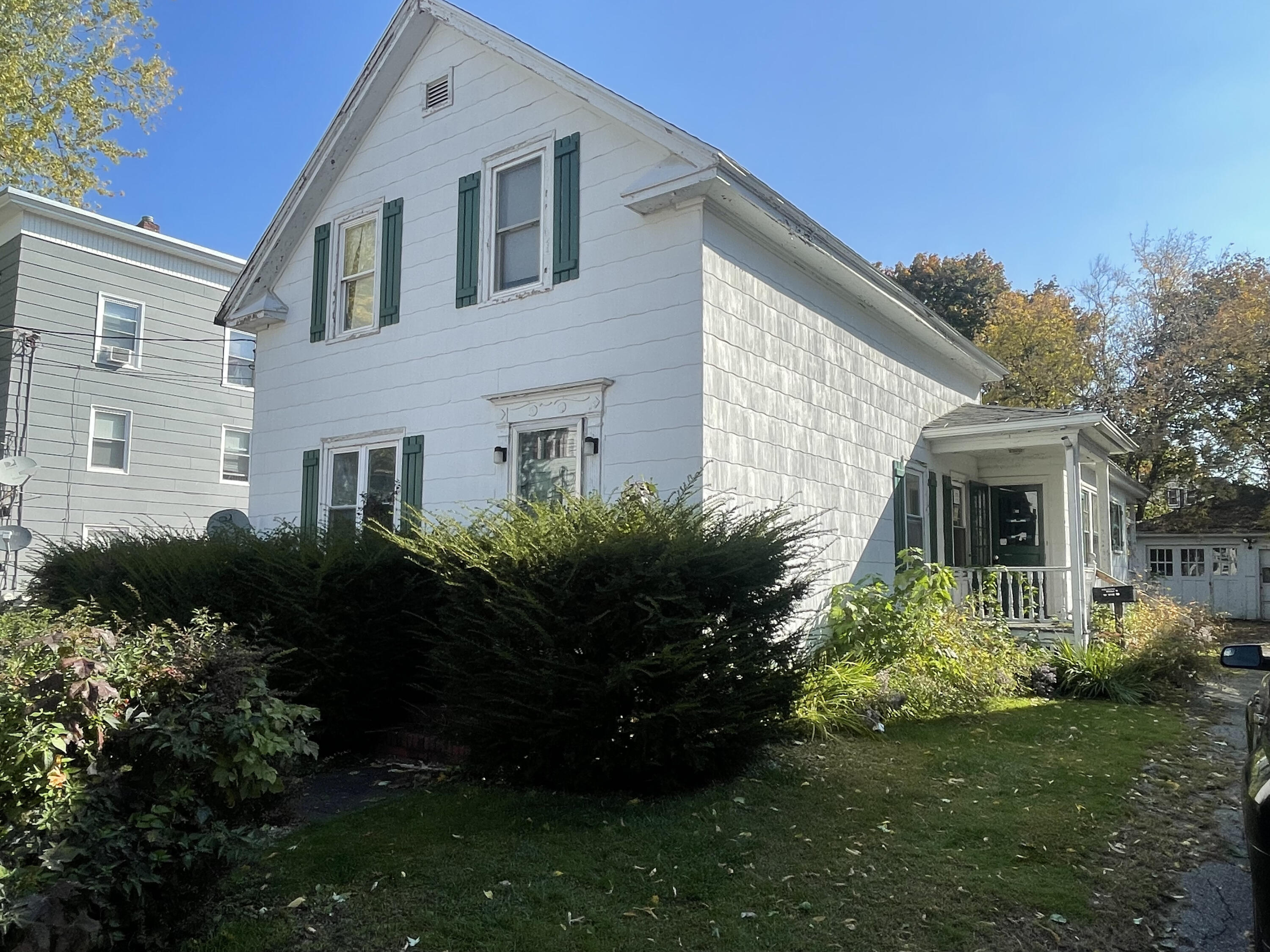 91 Wood Street Lewiston Maine Real Estate Listing MLS 1546621