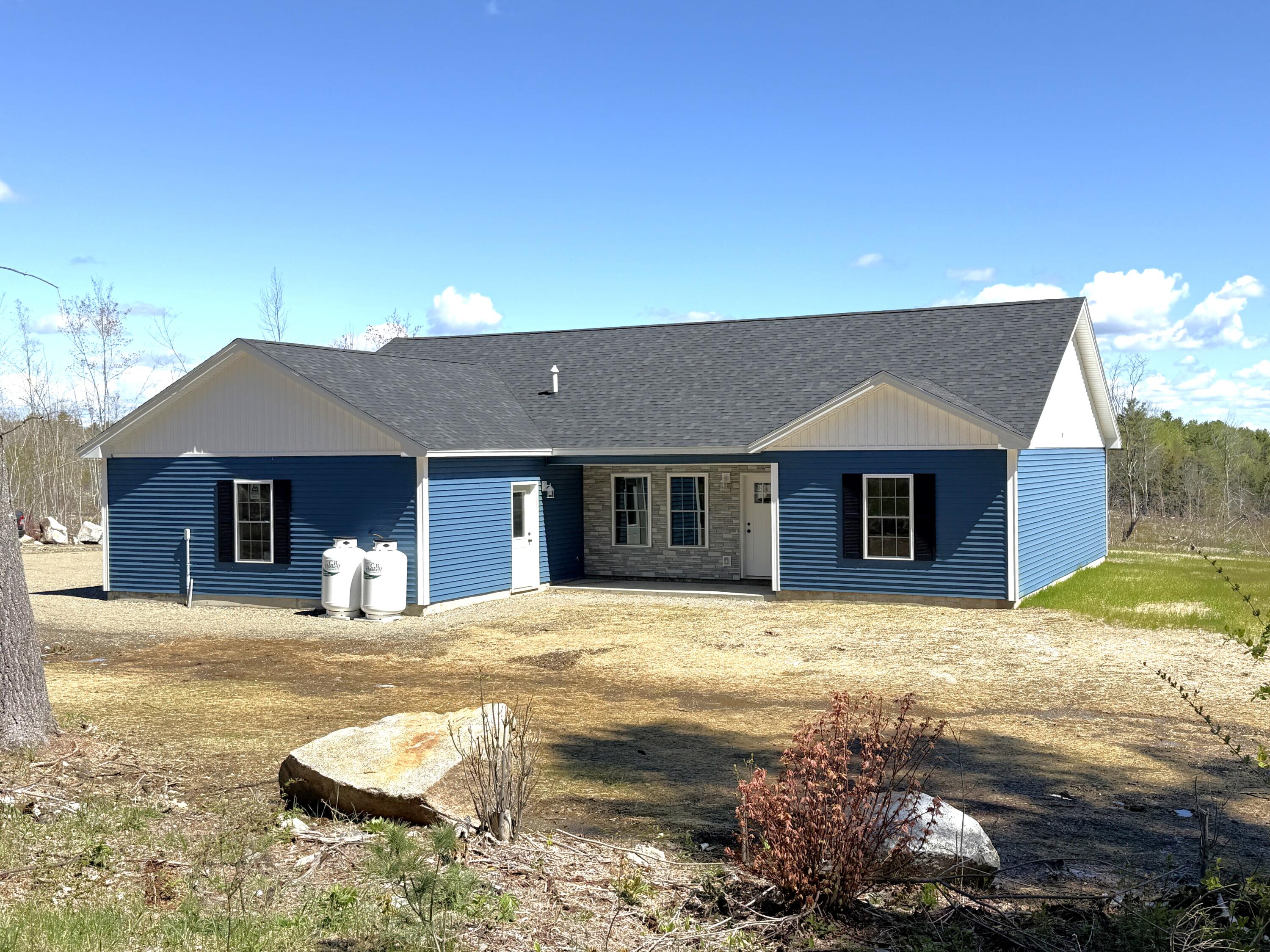 3 Elmwood Drive Windsor ME 04363