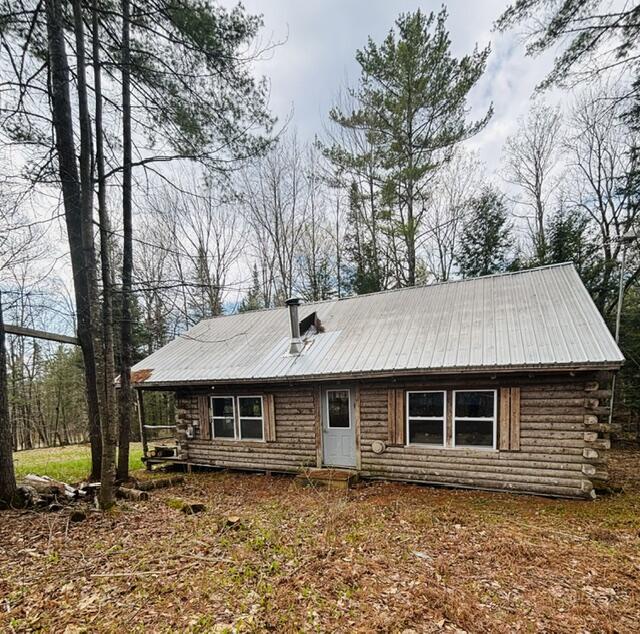 17 Faulkner Hill Road Starks ME 04911
