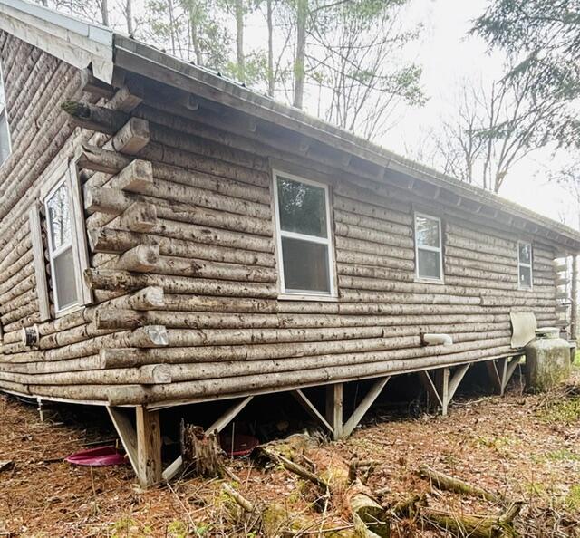 17 Faulkner Hill Road Starks ME 04911