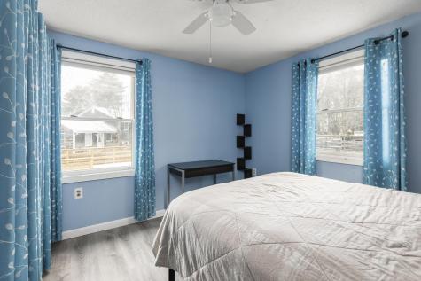 2 Carolyn Street Topsham ME 04086