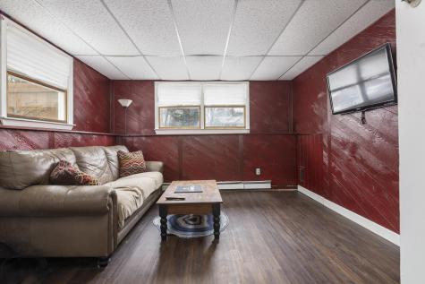 2 Carolyn Street Topsham ME 04086