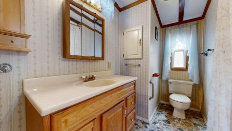 1215 Hotel Road Auburn ME 04210