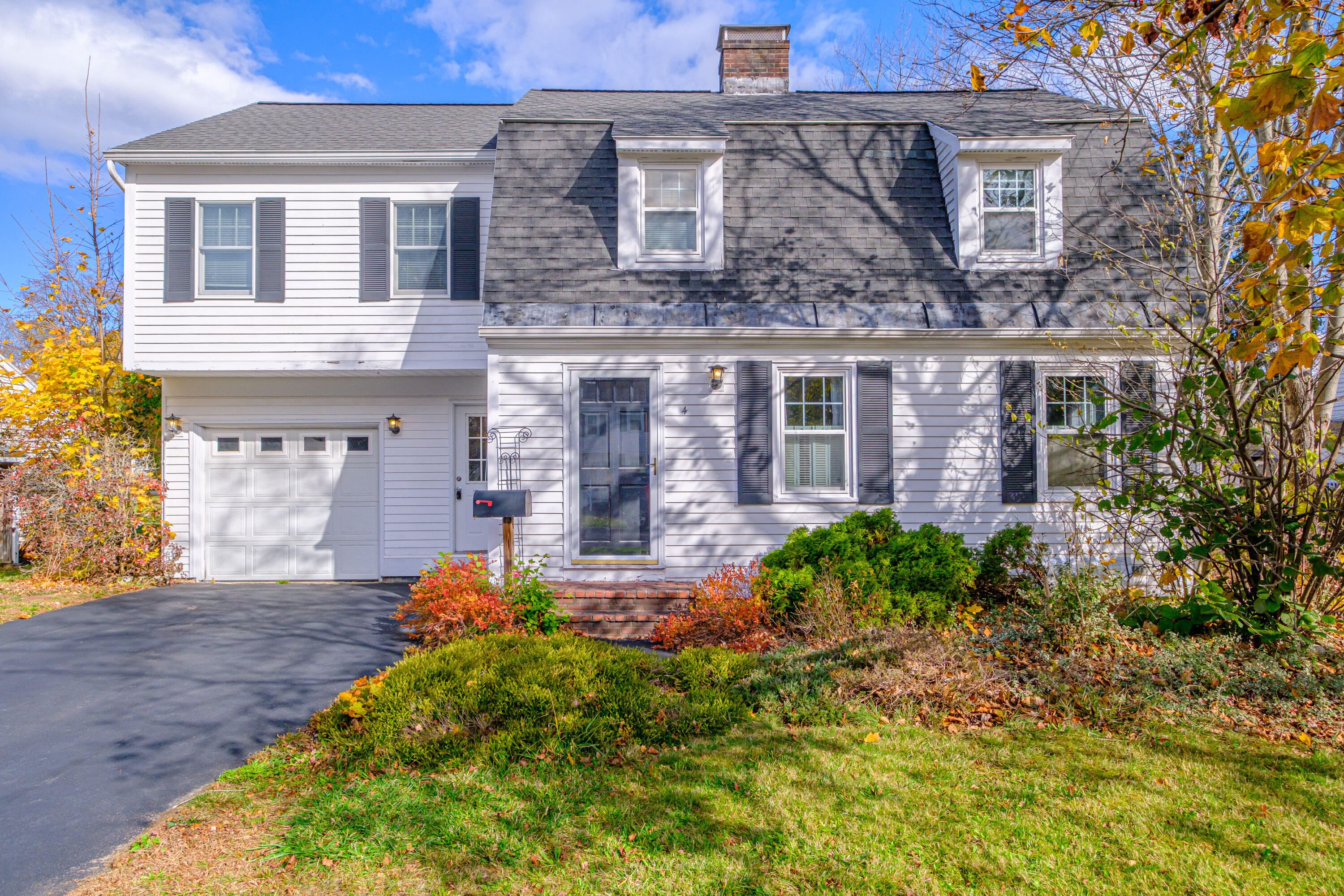 4 Westward Lane Saco ME 04072