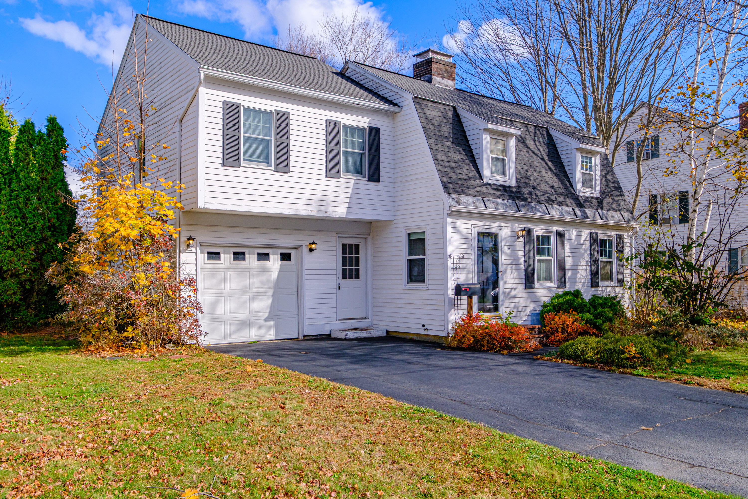 4 Westward Lane Saco ME 04072