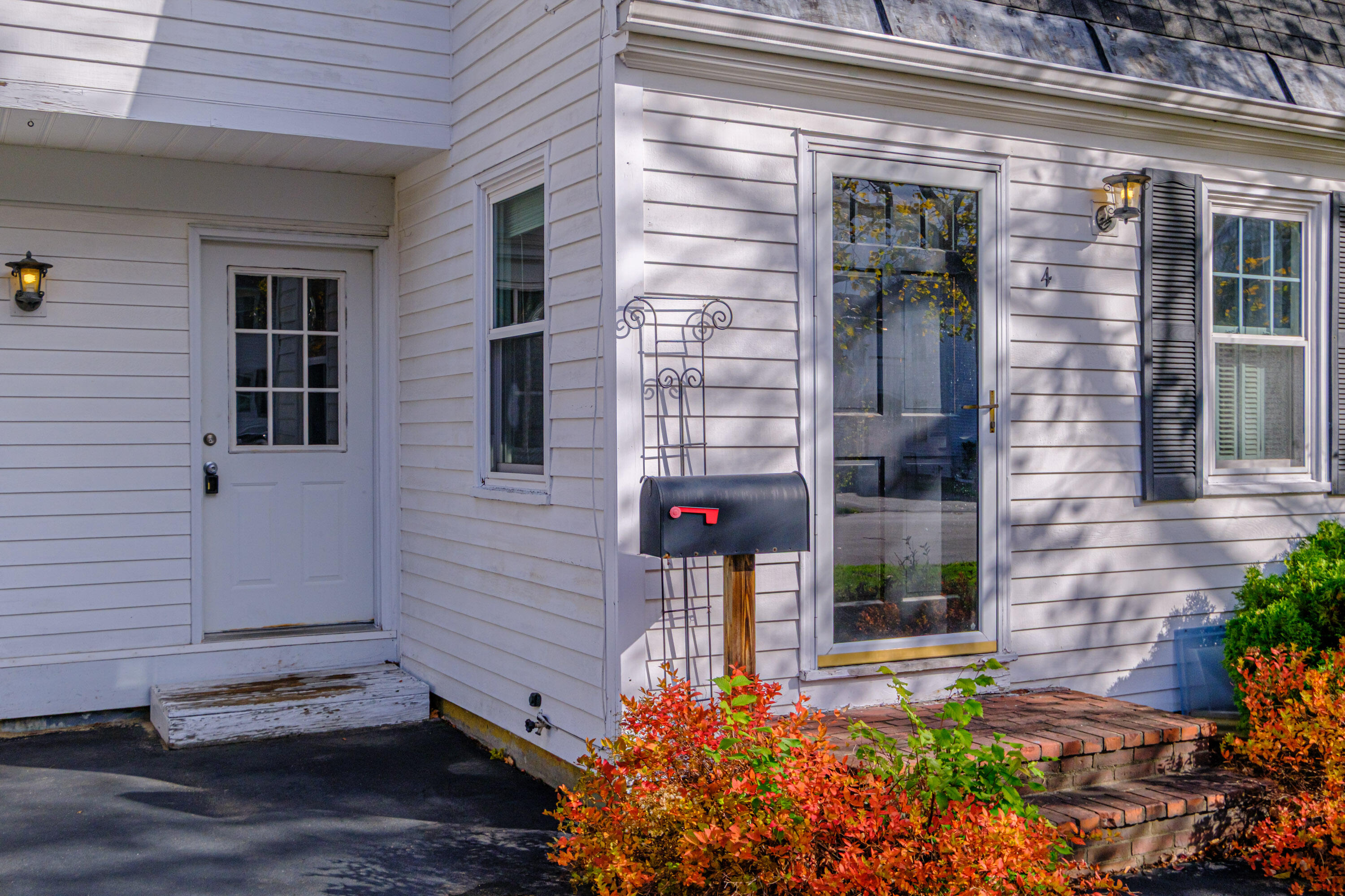 4 Westward Lane Saco ME 04072