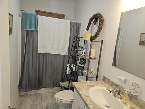 362 Hebron Road Oxford ME 04270