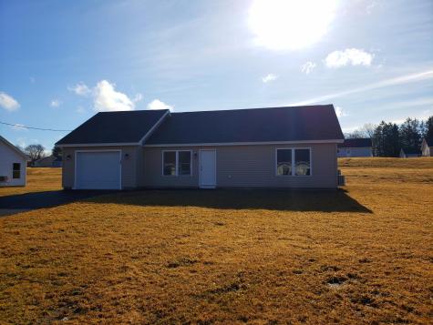 10 Adams Way Hampden ME 04444
