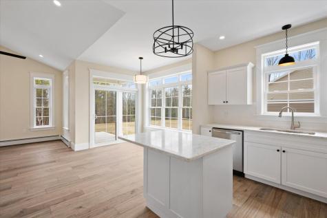 5 Donegal Drive Veazie ME 04401