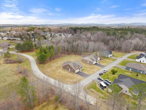 5 Donegal Drive Veazie ME 04401