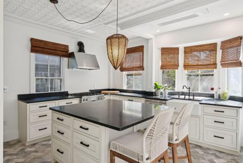 278 Spring Street Portland ME 04102