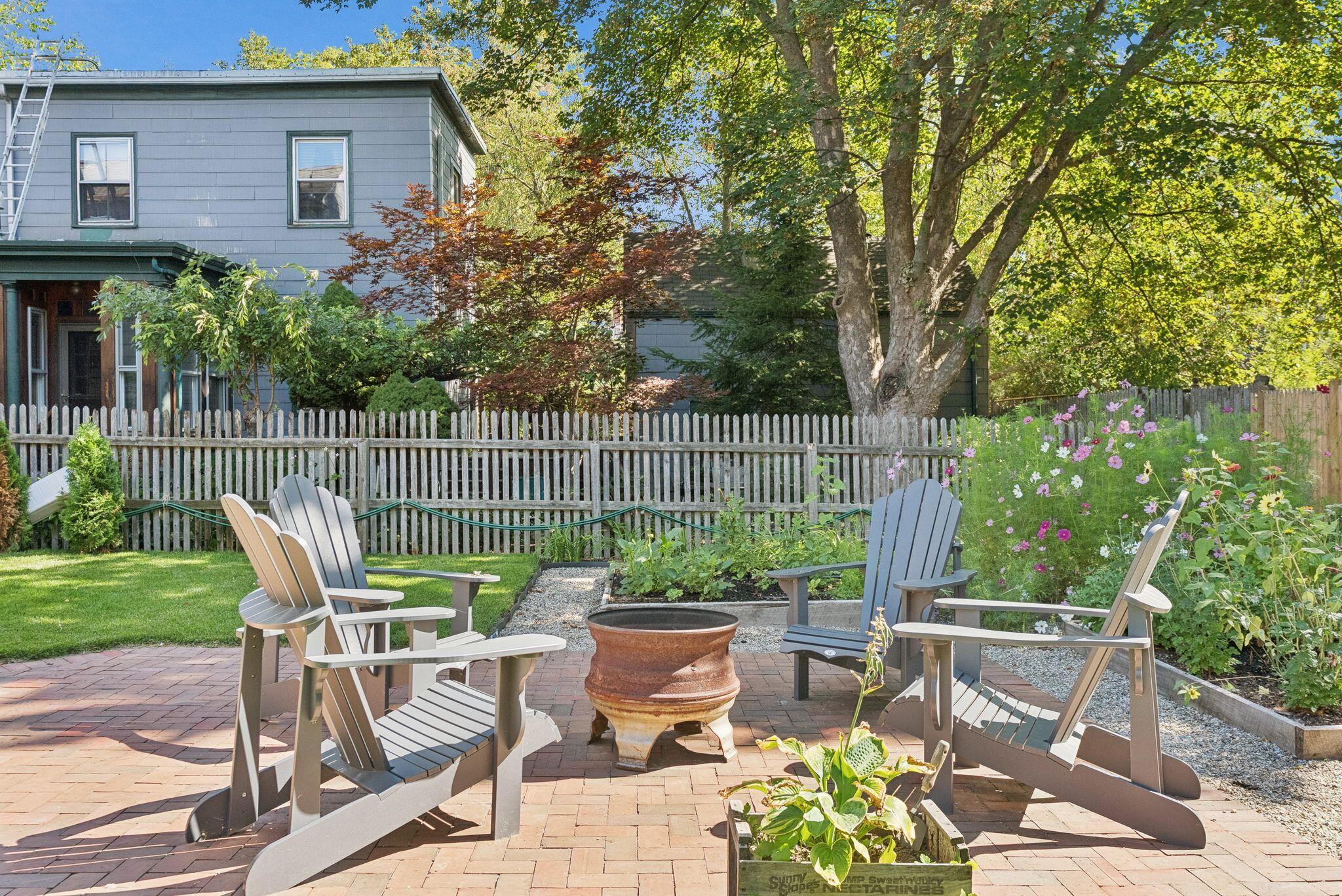 278 Spring Street Portland ME 04102