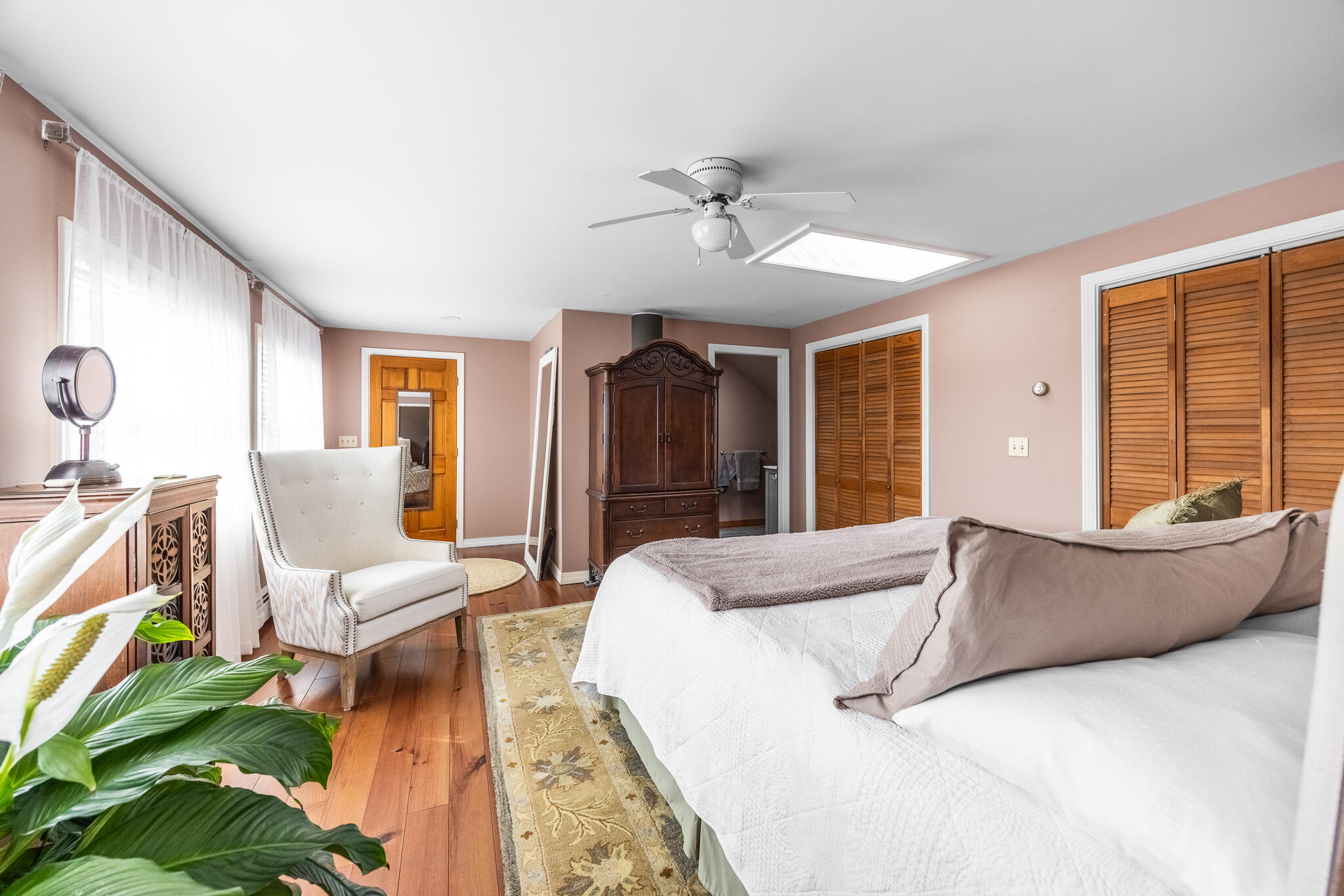 10 Pleasant Street Winterport ME 04496