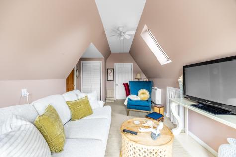 10 Pleasant Street Winterport ME 04496