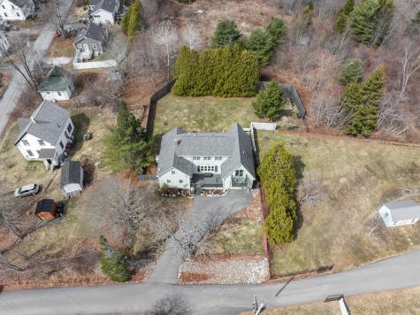 10 Pleasant Street Winterport ME 04496