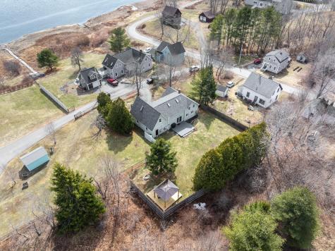 10 Pleasant Street Winterport ME 04496