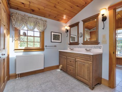 701 Old Augusta Road Waldoboro ME 04572