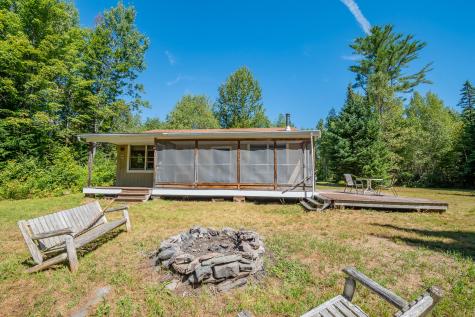 40-1 Bates Road Abbot ME 04406