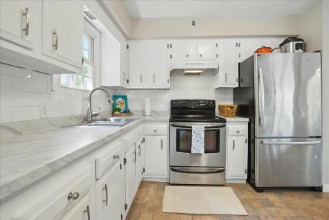 46 Jeffrey Street Lewiston ME 04240