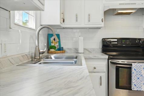 46 Jeffrey Street Lewiston ME 04240