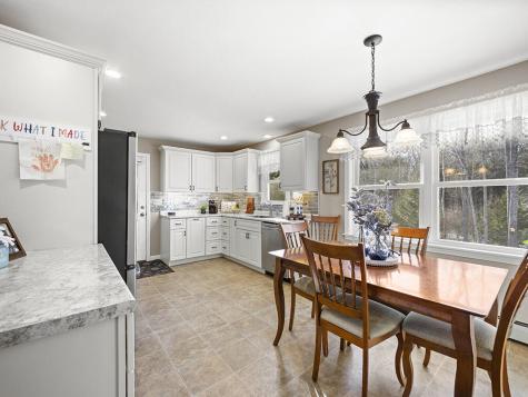 20 Smiley Avenue Winslow ME 04901