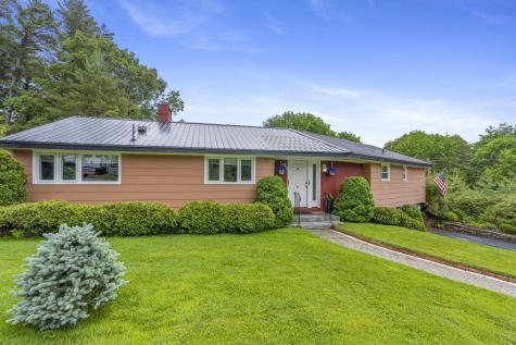 5 Delcliffe Lane Lewiston ME 04240