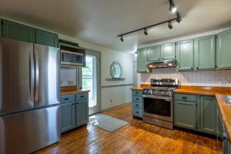 23 Weskeg Road Owls Head ME 04854