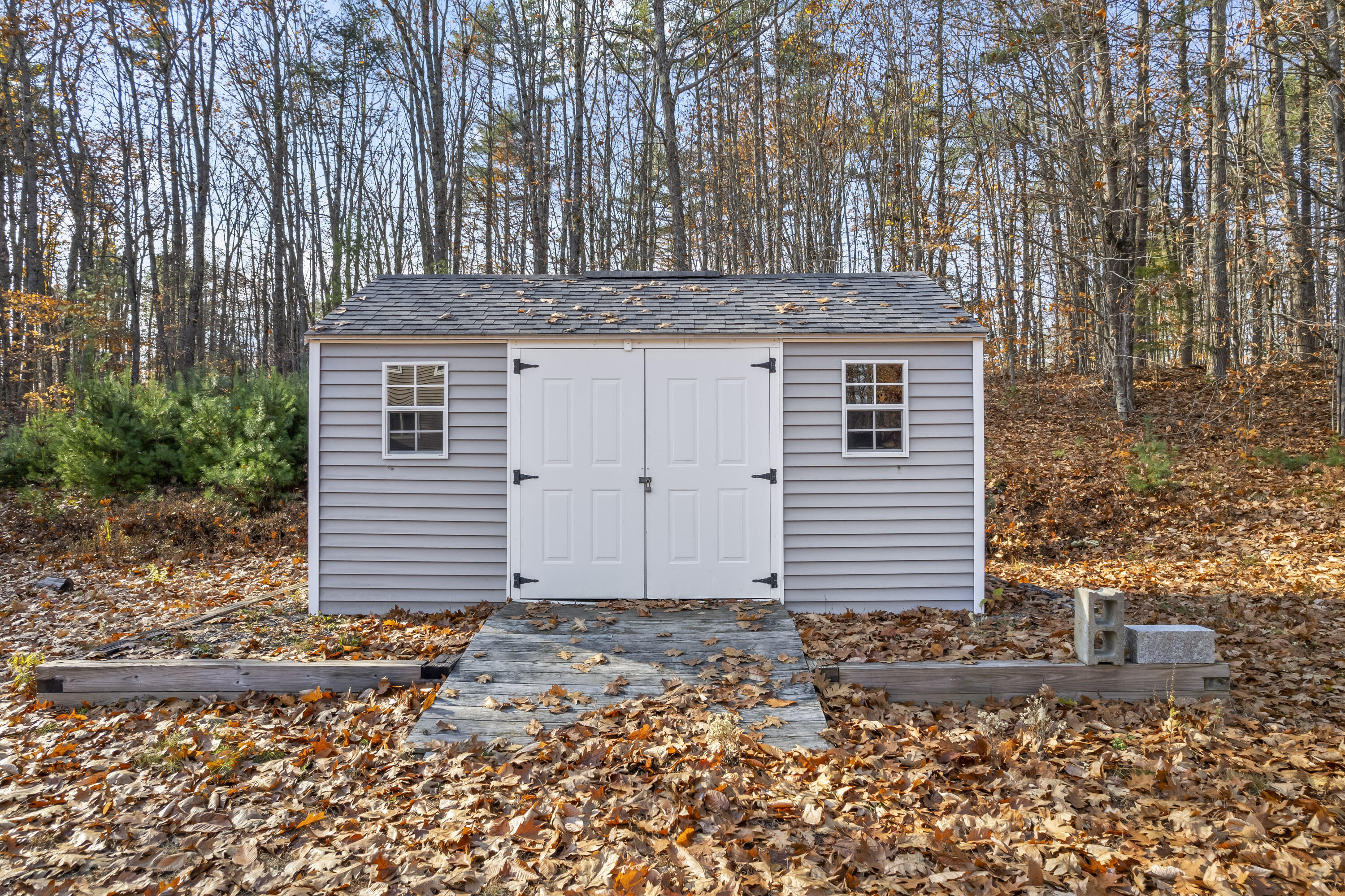 16 Gloria Street Gorham ME 04038