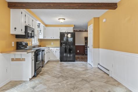 16 Gloria Street Gorham ME 04038