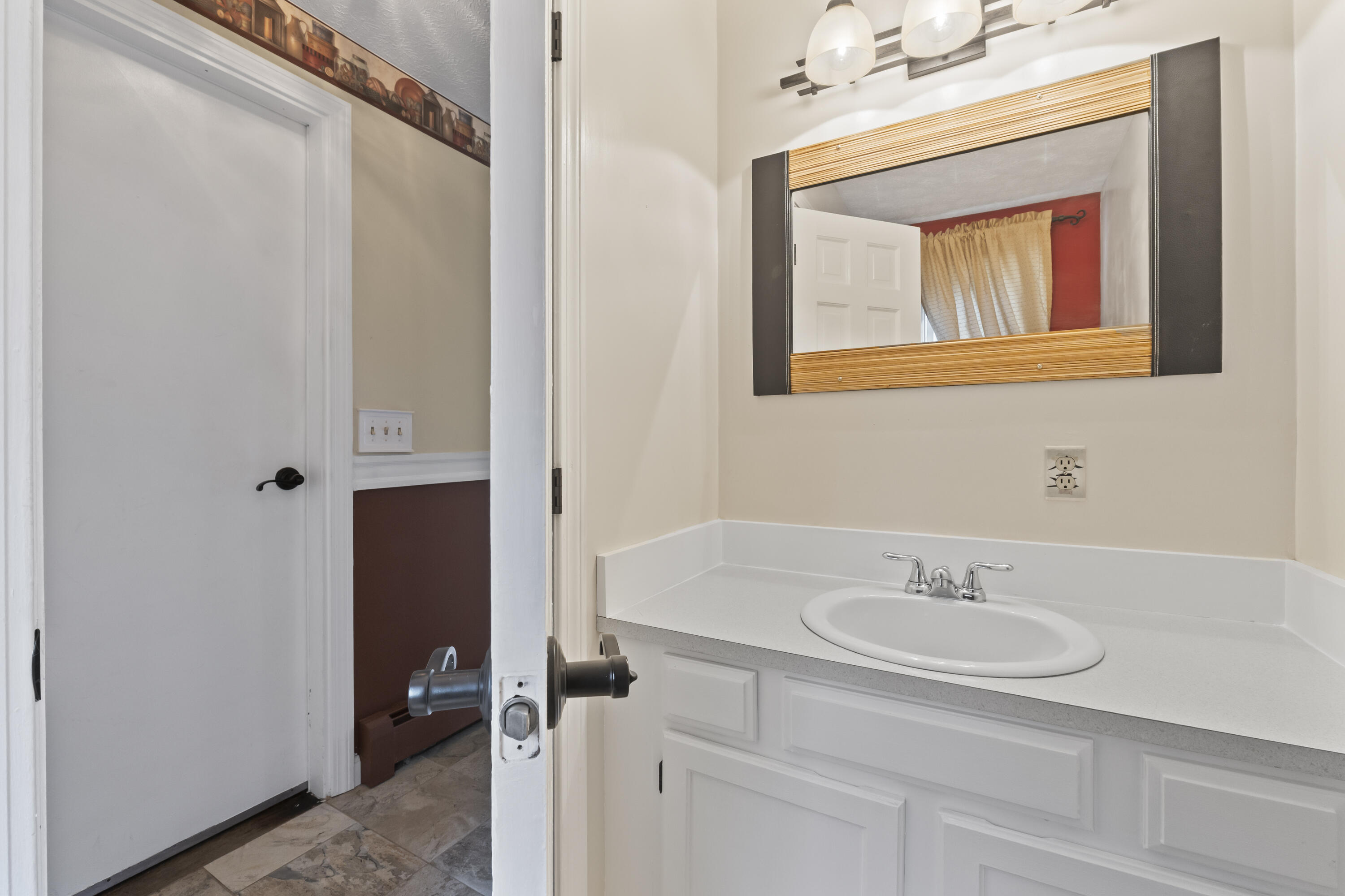 16 Gloria Street Gorham ME 04038