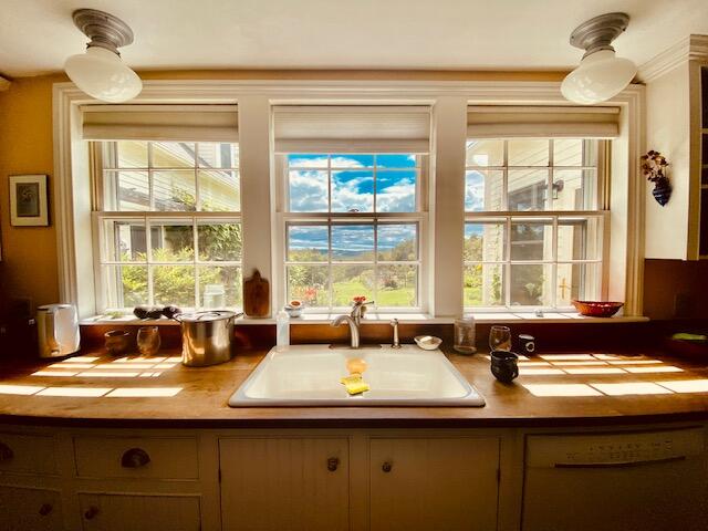 83 Sullivan Road Jackson ME 04921