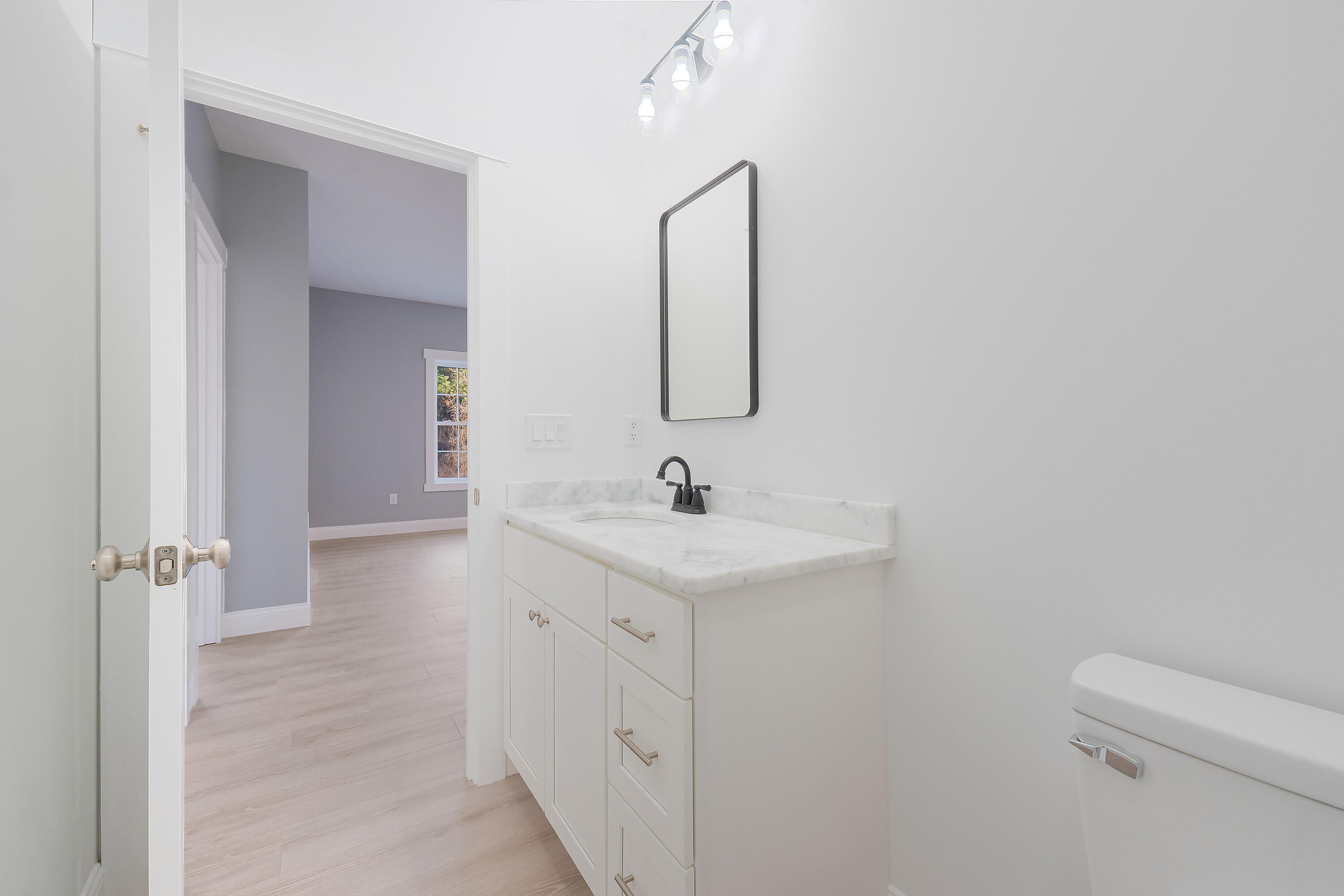 13 Glenview Drive Sabattus ME 04280