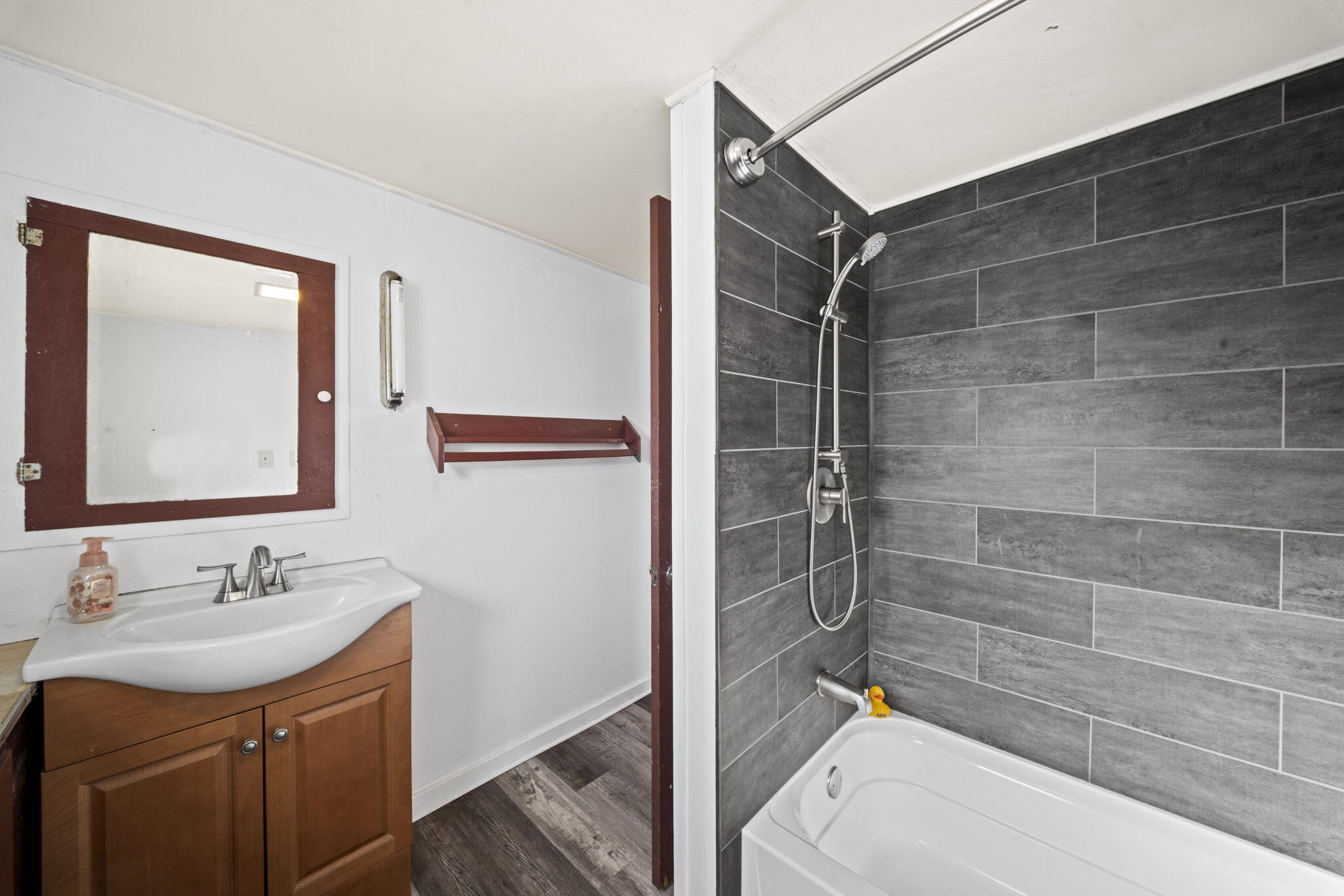 1097 Pequawket Trail Standish ME 04085