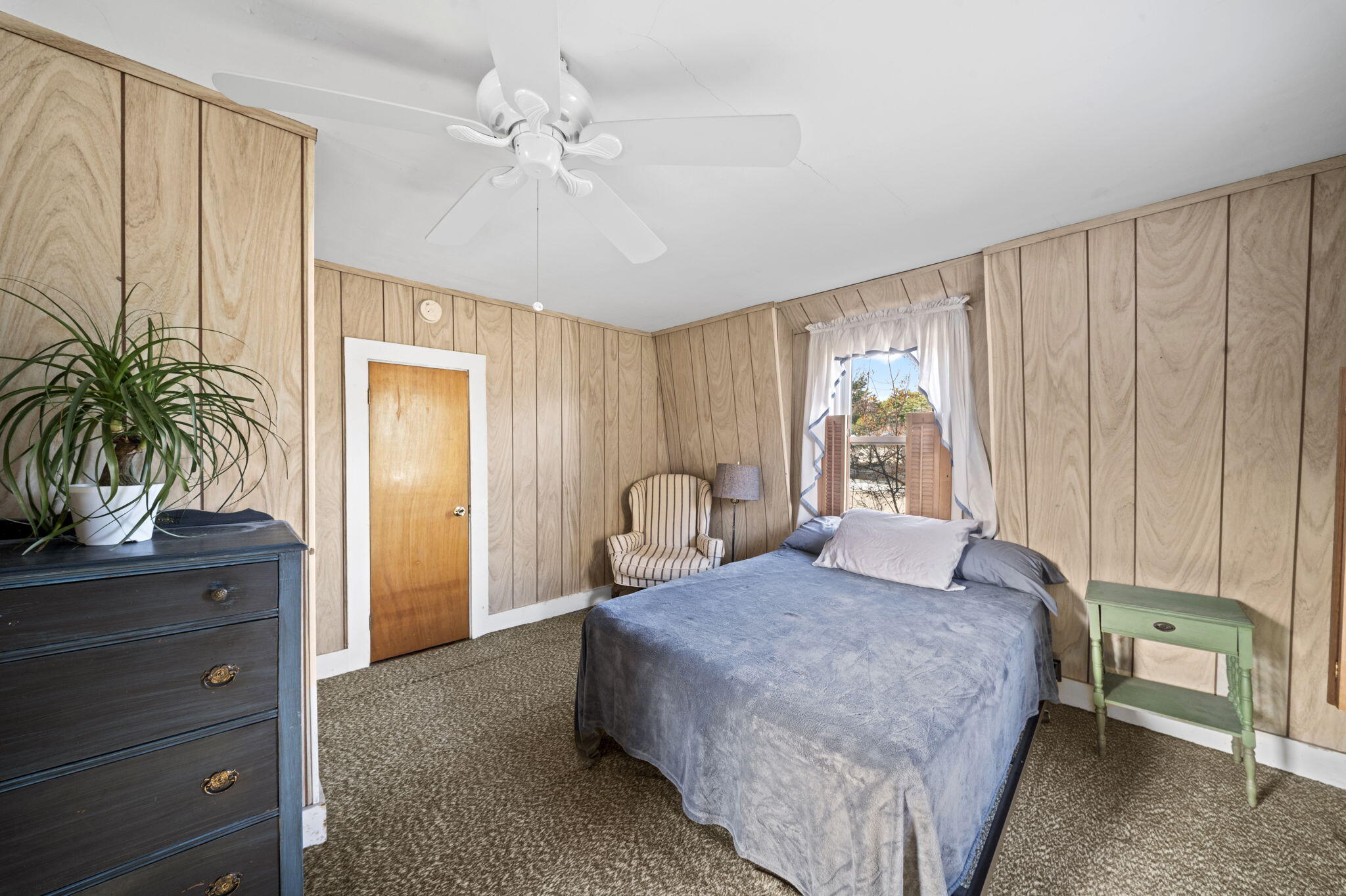 1097 Pequawket Trail Standish ME 04085