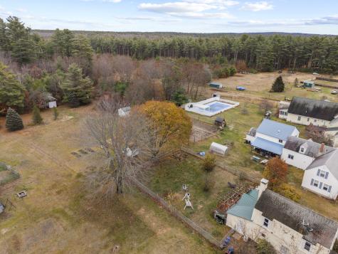 1097 Pequawket Trail Standish ME 04085